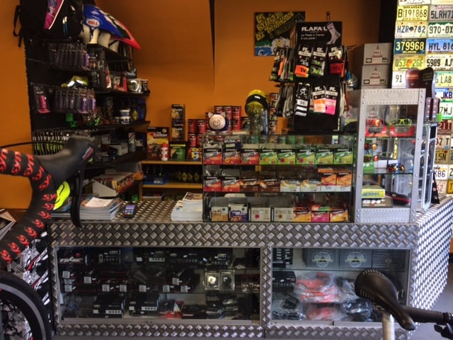 SHOP TRIATHLON 3